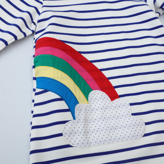 Mädchen Kapuzenkleid mit buntem Regenbogenmotiv EB