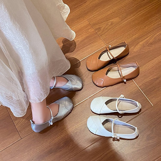 Damen Ballerinas mit dekorativem Riemen EB