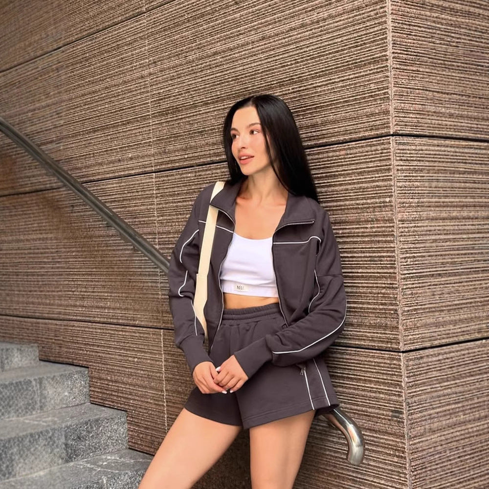 Damen nan athletischer Zweiteiler mit formendem Sportbustier, taillierter Highwaist-Sweatshorts und Zip-Hoodie EB
