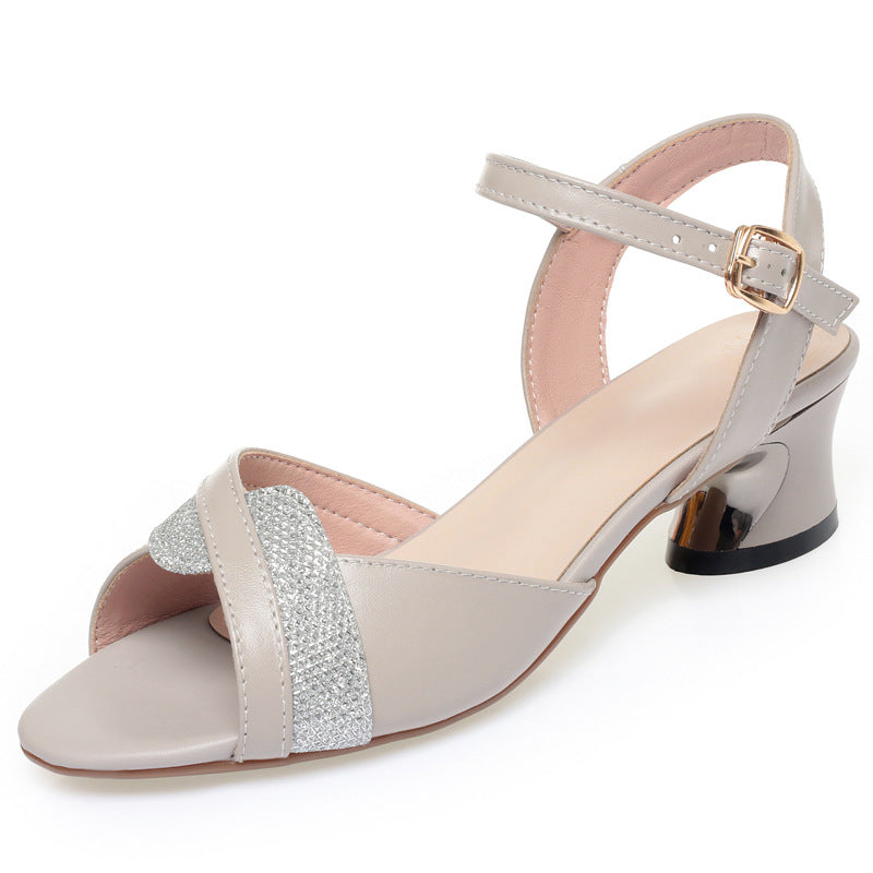 Damen Elegante Absatzsandalen mit modischem Glitzerakzent und komfortablem Riemen EB