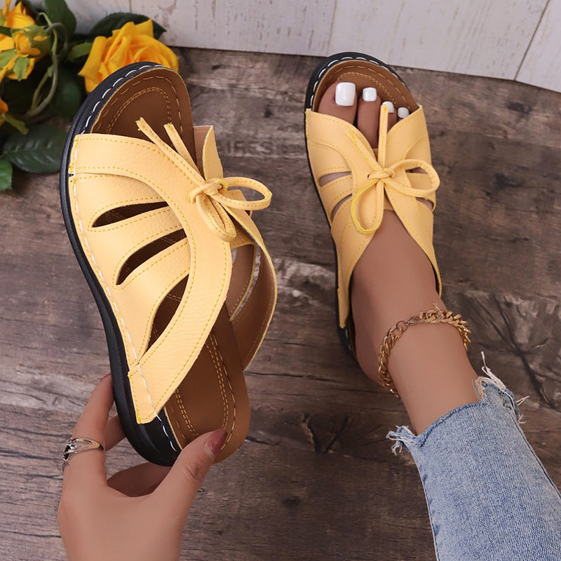 Damen Riemensandalen mit atmungsaktiven Einschnitten und komfortablem Fußbett EB