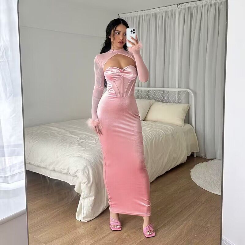 Damen Maxikleid mit innovativer Korsett-Oberpartie und transparenten Ärmeln EB