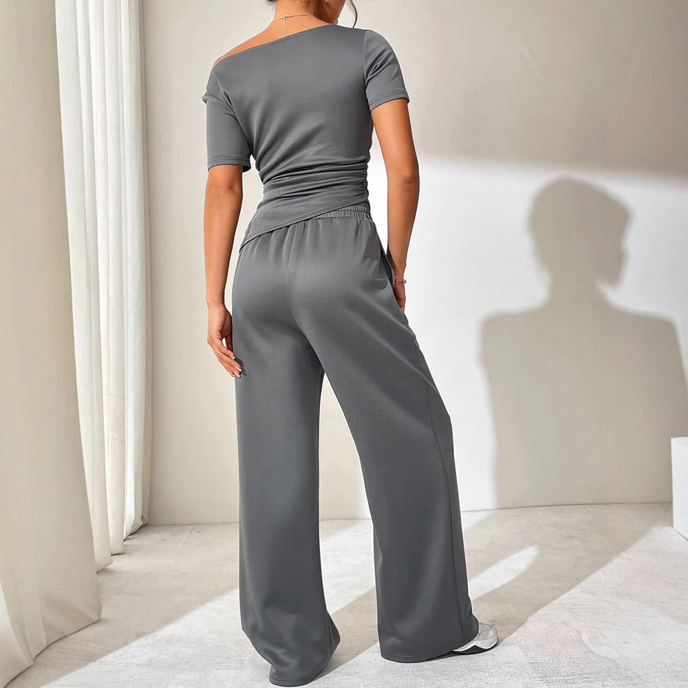 Damen Jumpsuit mit asymmetrischem Schnitt und weit geschnittenem Bein EB