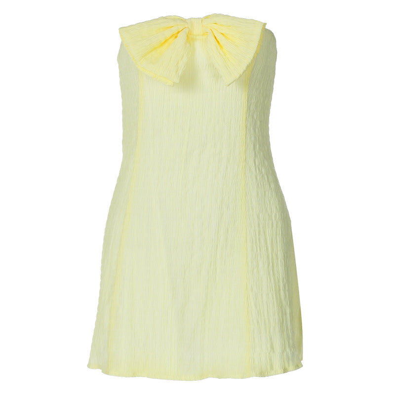 Damen Verspieltes Sommerkleid mit weitem Kragen und plissierten Details EB