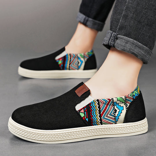 Damen Bequeme Slip-On Freizeitschuhe mit buntem Ethno-Muster EB