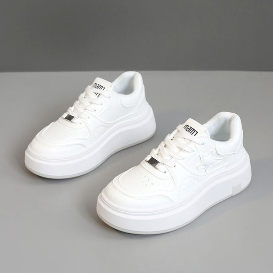 Damen Modische Plateausneaker mit sportlichem Design und atmungsaktiven Materialien EB