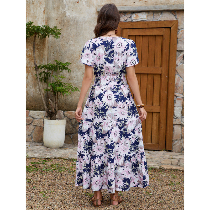 Damen Maxikleid mit geschlitztem Saum und floralem Design EB