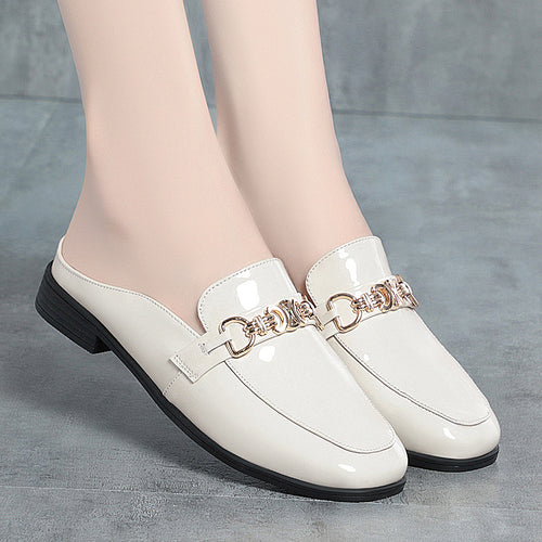 Damen Elegante Mules mit modischem Kettendetail EB