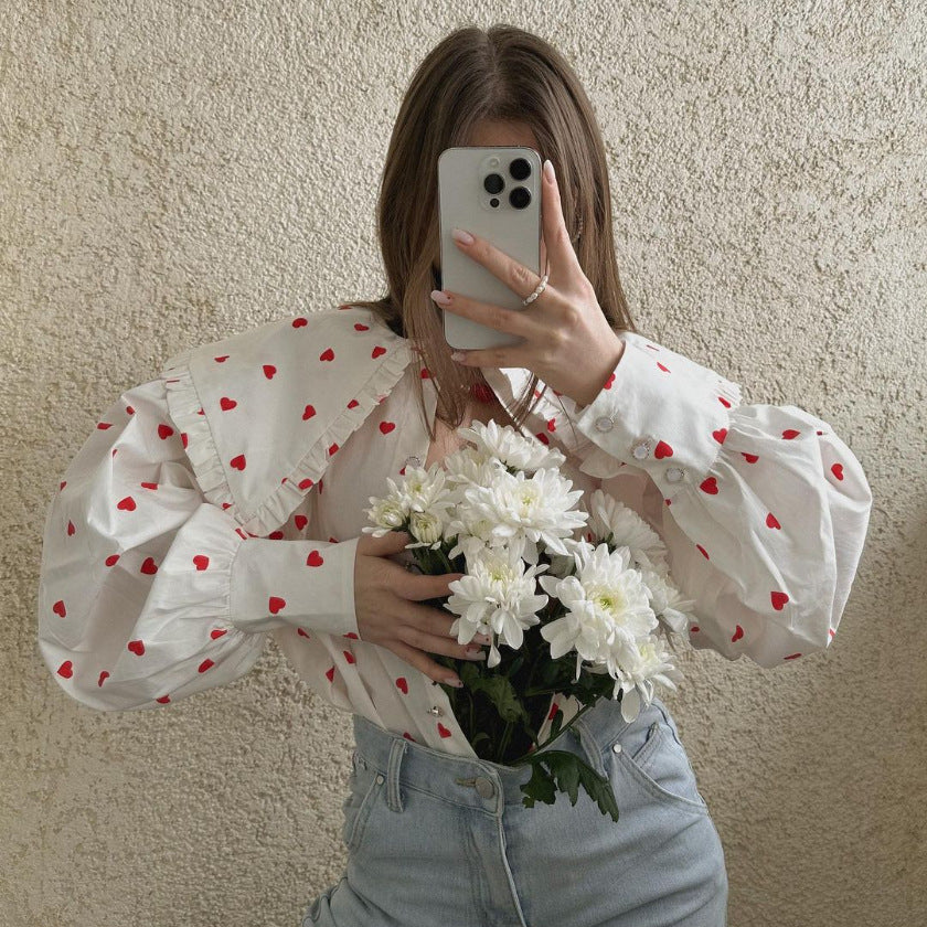 Damen Verspielte Bluse mit Rüschendetails und Herzmuster EB