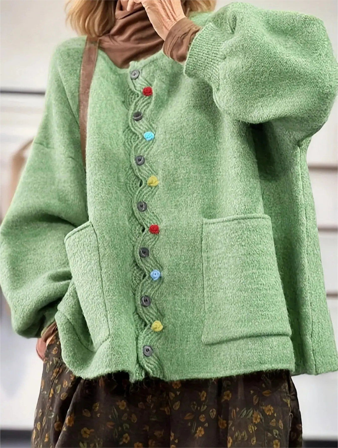 Damen Oversized Strickcardigan mit Zierknopfleiste und aufgesetzten Taschen EB
