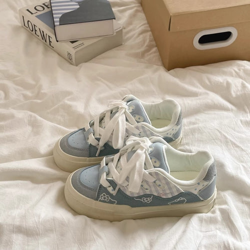 Damen Modische Sneaker mit floralem Design und atmungsaktiver Oberflächenstruktur EB