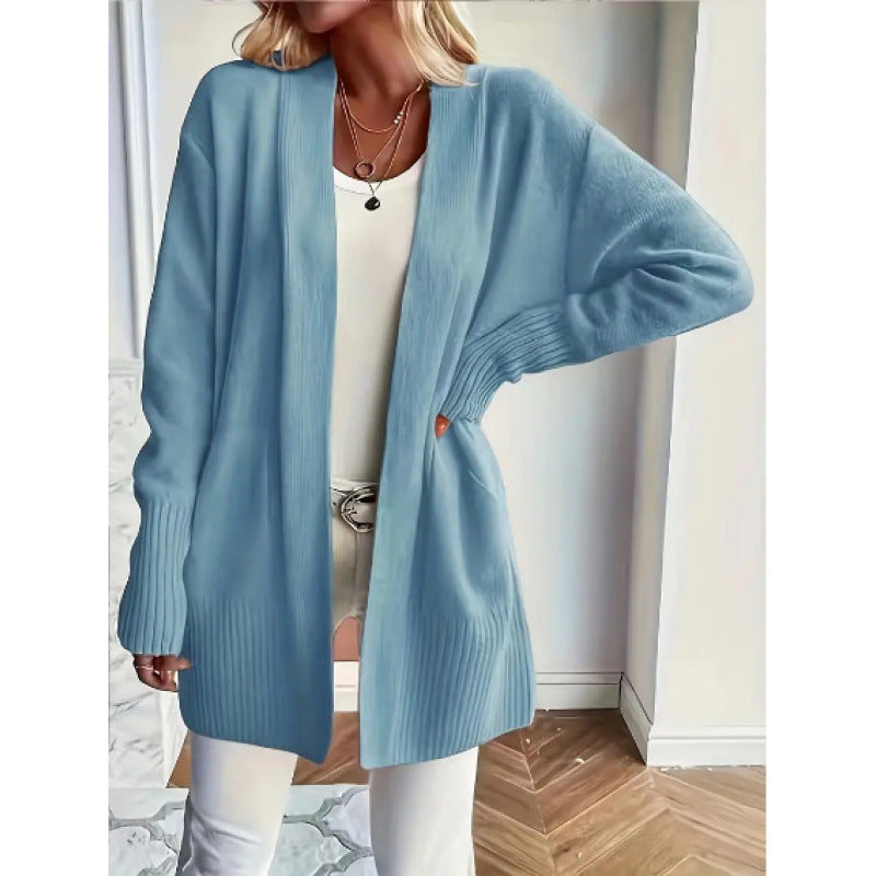Damen Langstrickjacke mit praktischen Taschen und elegantem V-Ausschnitt EB