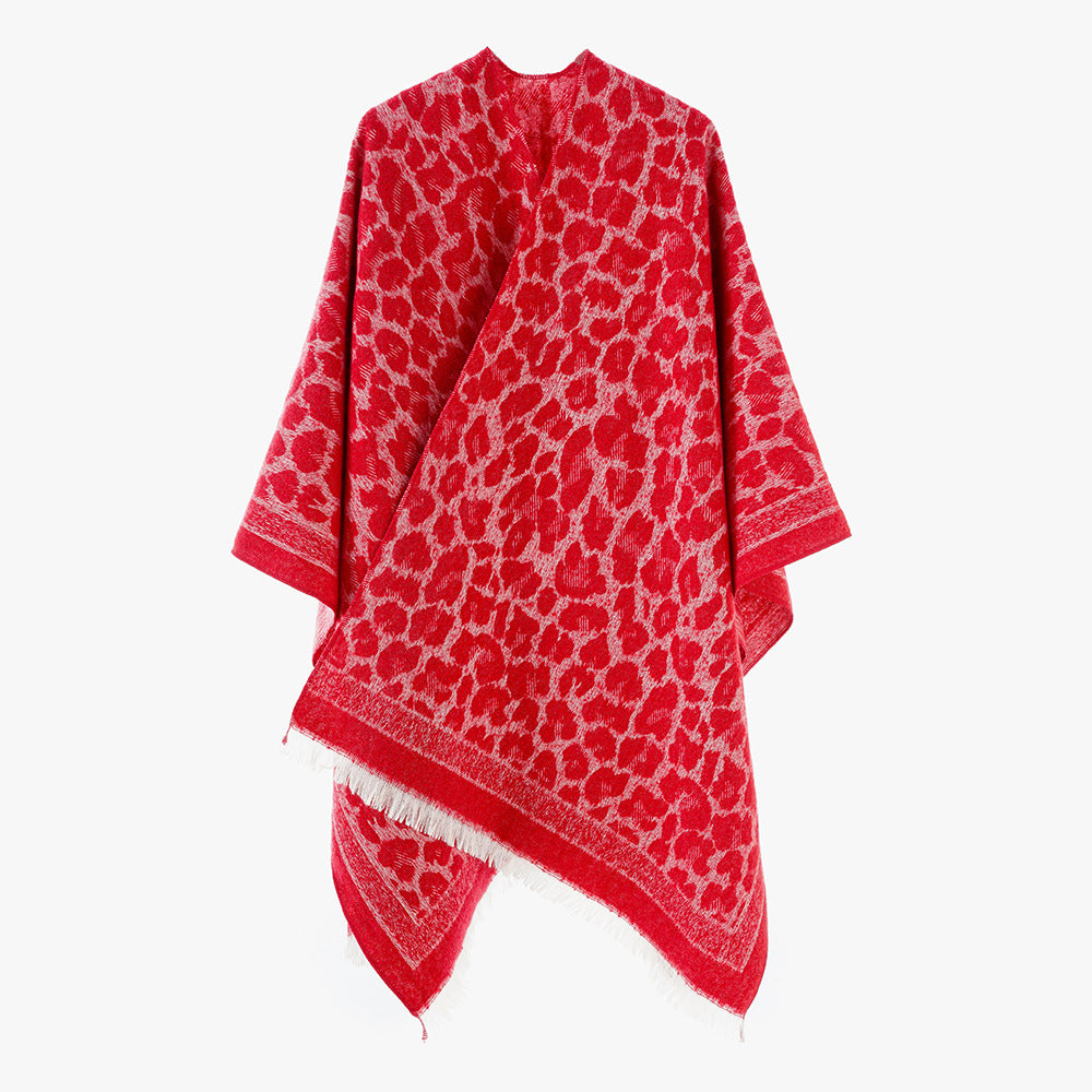 Damen Jacquard-Poncho im Kimono-Schnitt mit Fransensaum und dezentem Animaljacquard EB