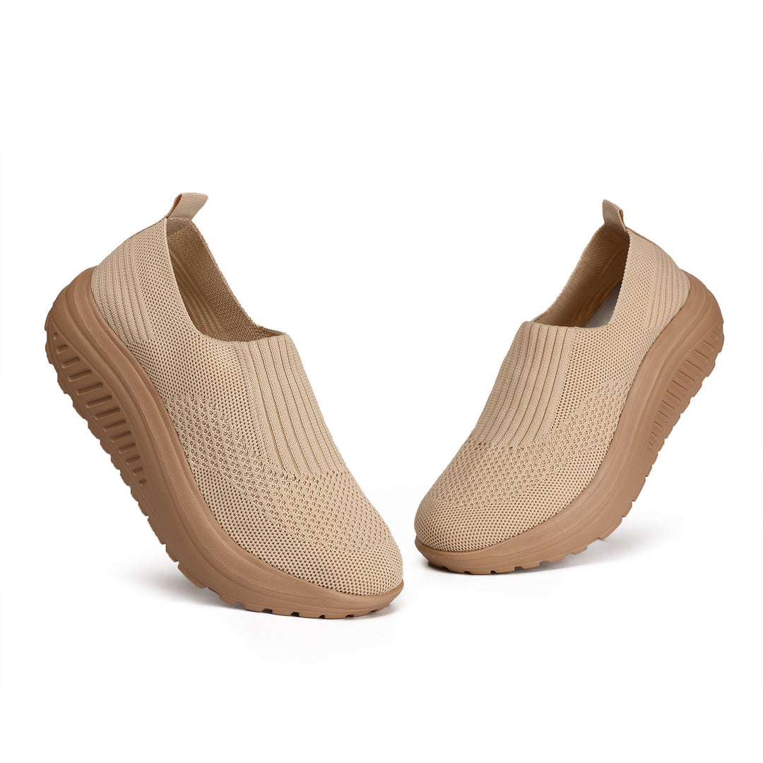 Damen Freizeitsneaker mit elastischem Mesh-Obermaterial und dämpfender Sohle EB