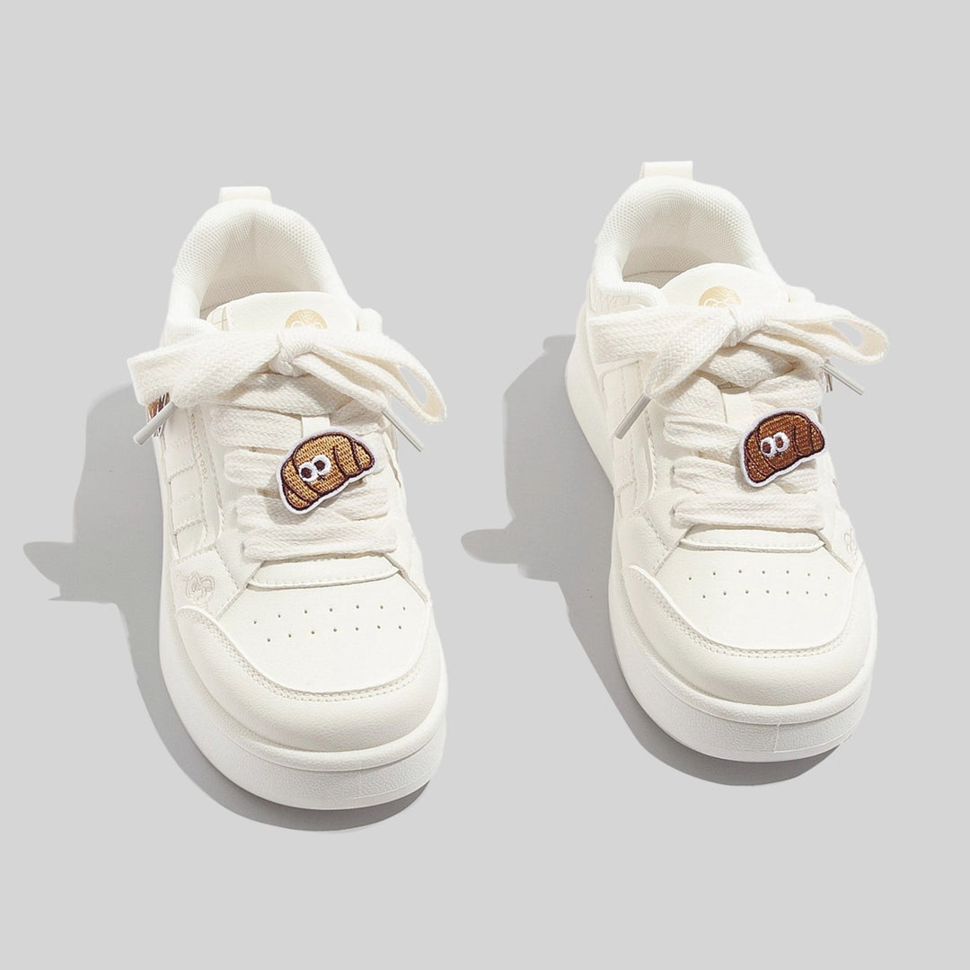 Damen Sneakers im modernen Design mit verspielten Herzmotiven EB