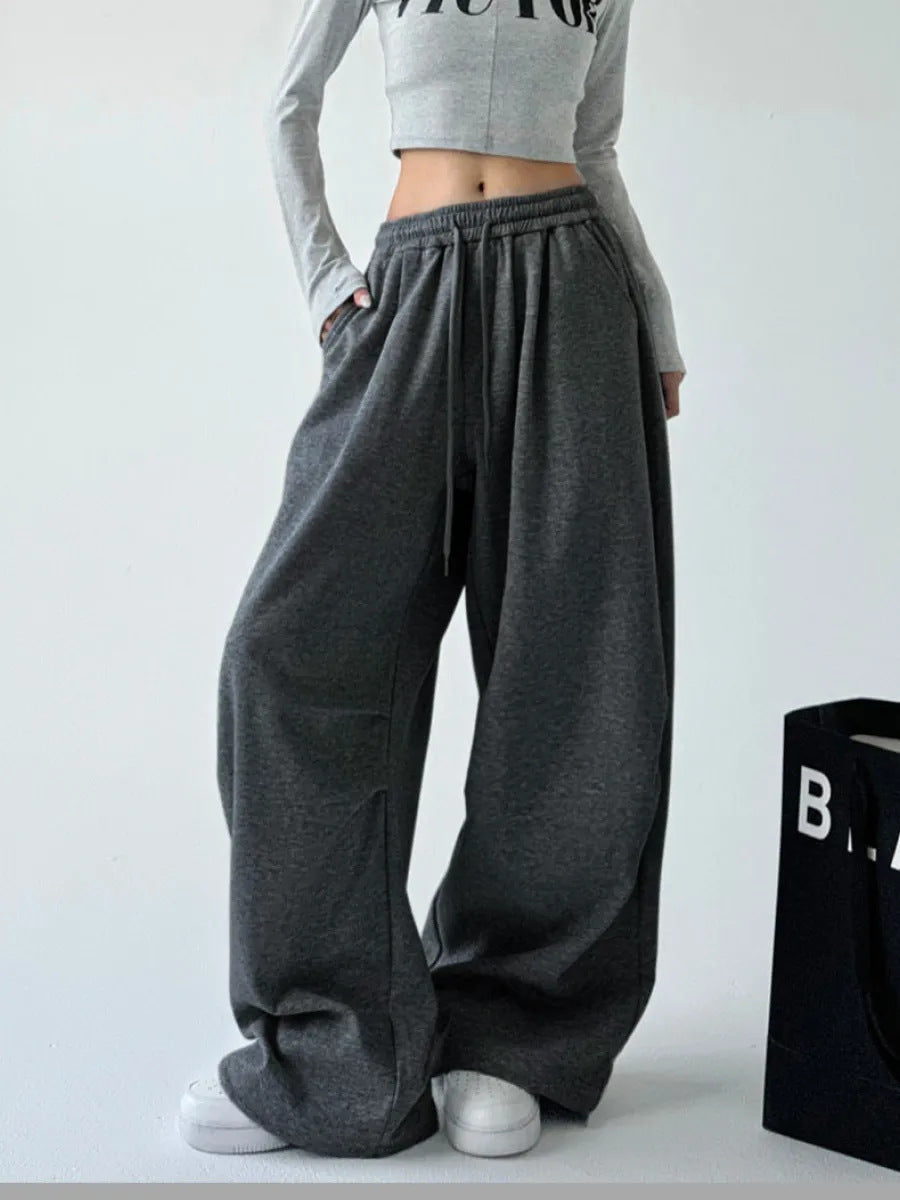 Damen Bequeme weite Jogginghose mit elastischem Bund und praktischen Taschen EB