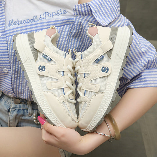 Damen Sportliche Sneakers mit atmungsaktivem Mesh-Obermaterial und komfortabler Dämpfung EB