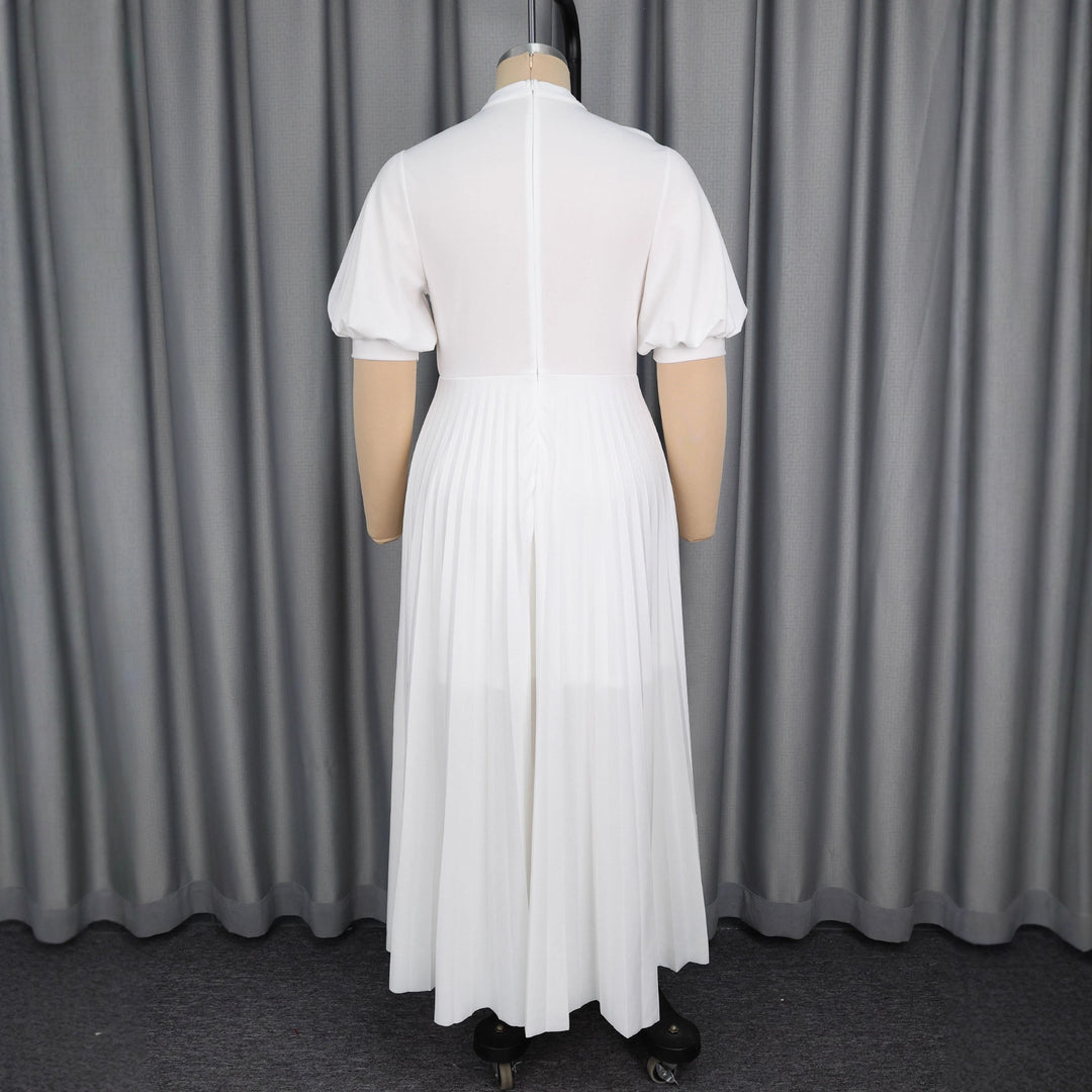 Damen Elegantes Maxikleid mit plissiertem Rock und Schlüsselausschnitt EB
