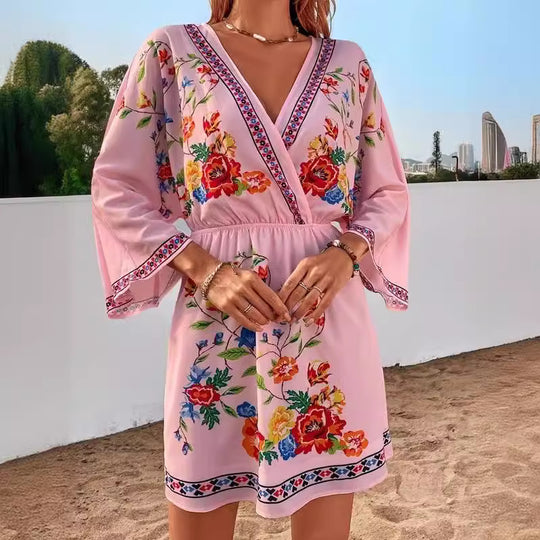 Damen Sommerliches Kleid mit raffinierten Stickdetails EB