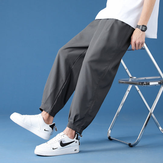 Herren nan weite technische Jogginghose mit elastischem Bund, gekräuseltem Beinabschluss und atmungsaktivem Stretchmaterial EB