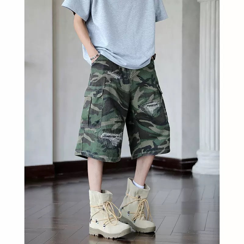 Herren Cargo-Shorts mit robustem Camouflage-Design und vielseitigen Taschen EB