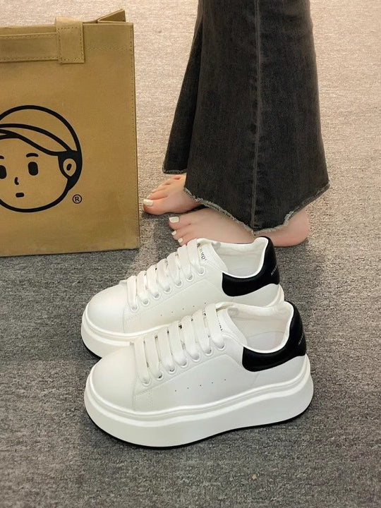 Damen Trendige Sneakers mit hohem Komfort und modischem Design EB