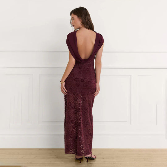 Damen Elegantes Spitzen-Maxikleid mit schickem Halterneck und figurschmeichelndem Schnitt EB