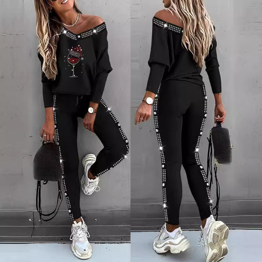 Damen Trendiges Freizeit-Outfit mit Off-Shoulder Oberteil und dekorativen Steinchen EB