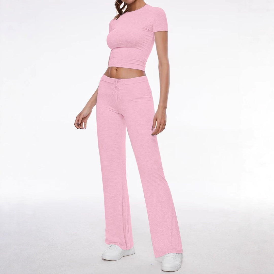 Damen Sportliches Set aus cropped Oberteil und weit geschnittenen Pants EB