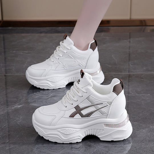 Damen Chunky Sneakers mit dämpfender Sohle und trendigem Design EB