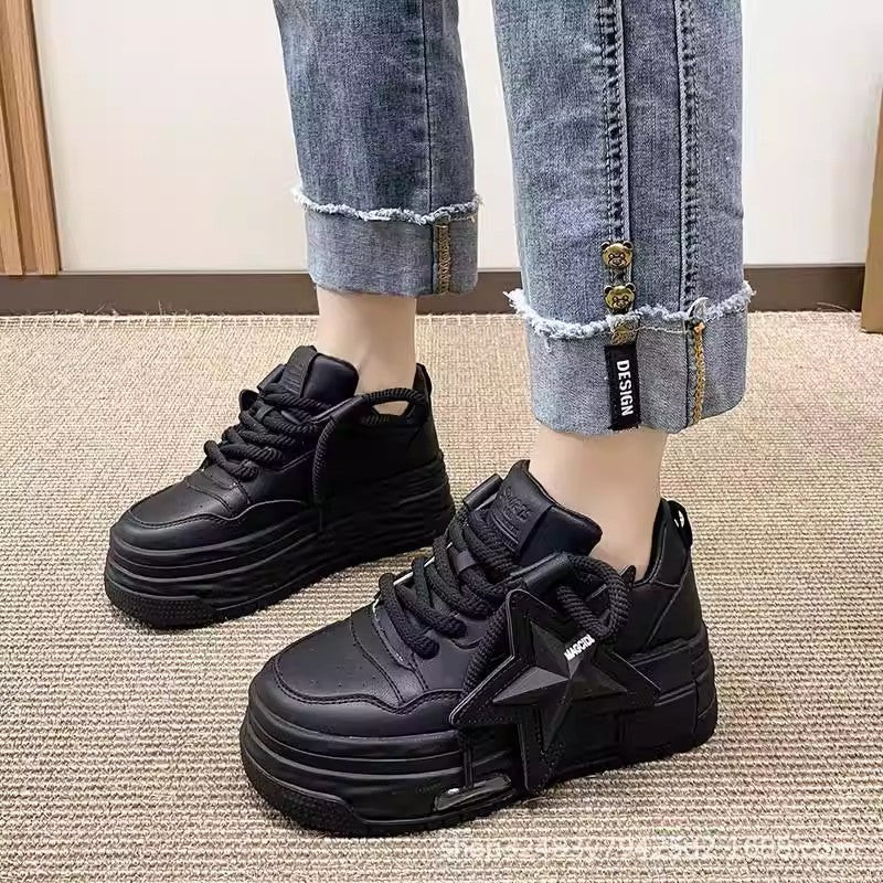 Damen Sportliche Sneakers mit modischem Sternen-Motiv und innovativer Dämpfung EB