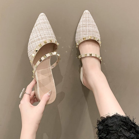 Damen elegante Mules mit strukturierter Oberfläche und Metallakzenten EB