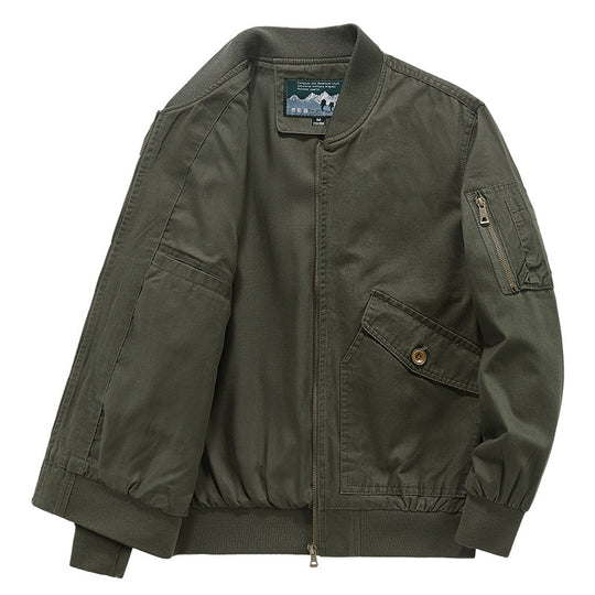 Herren Bomberjacke im minimalistischen Pilotenschnitt mit Ärmelorganizer, verdeckter Reißverschluss und innenliegender Dokumententasche EB
