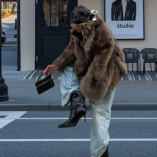 Damen Luxuriöse Kunstpelzjacke EB