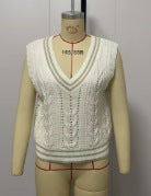 Damen Zweiteiler Strickensemble mit raffiniertem Schnitt EB