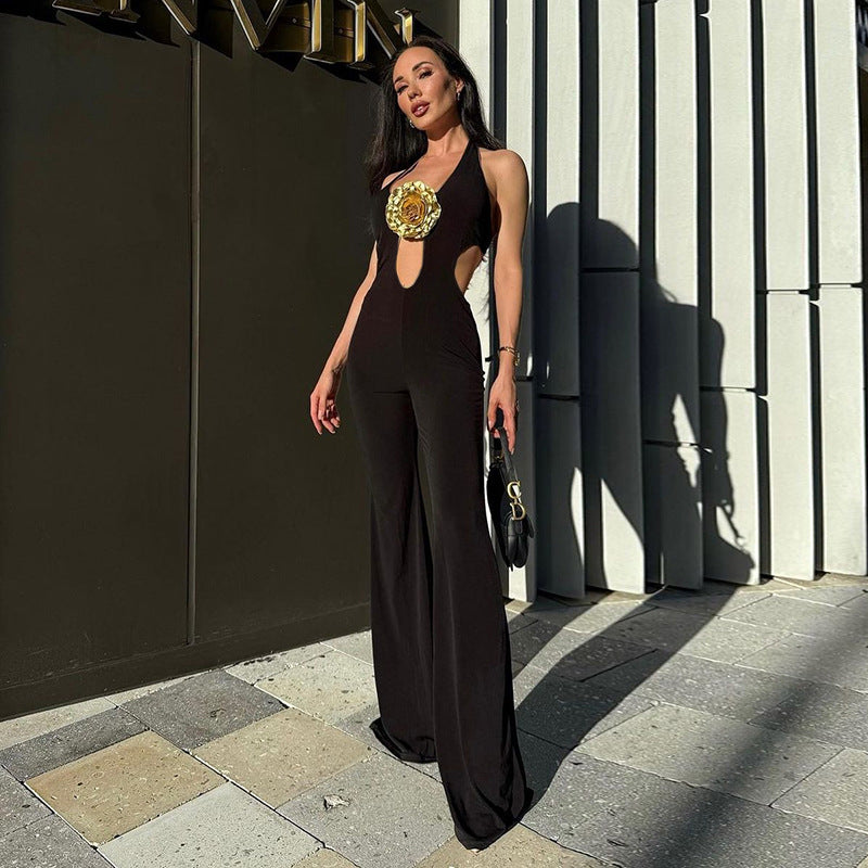 Damen Eleganter und figurbetonter Jumpsuit mit flared Hosen EB