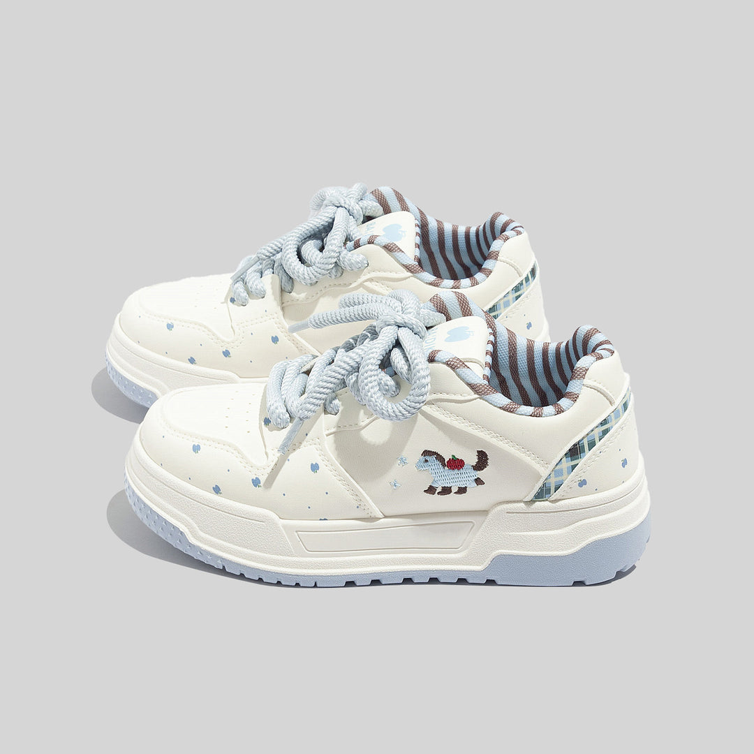 Damen Verspielte Sneaker mit fröhlichem Gingerbread-Motiv und gepolsterter Sohle EB