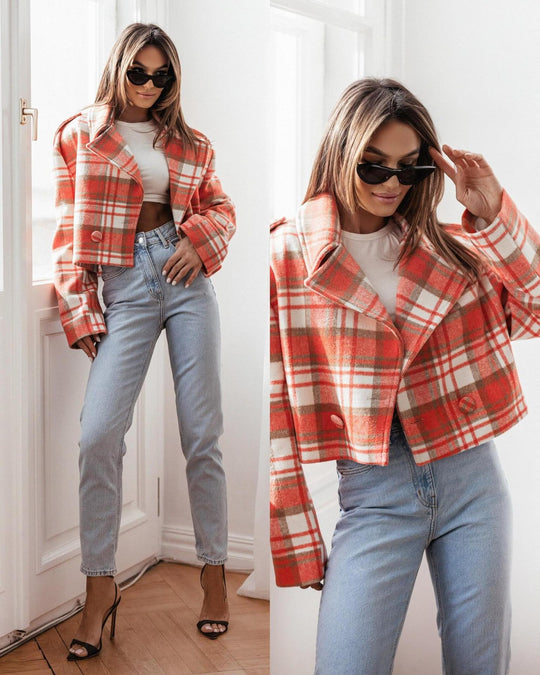 Damen Elegante Kurzjacke mit lässigem Schnitt und praktischen Taschen EB