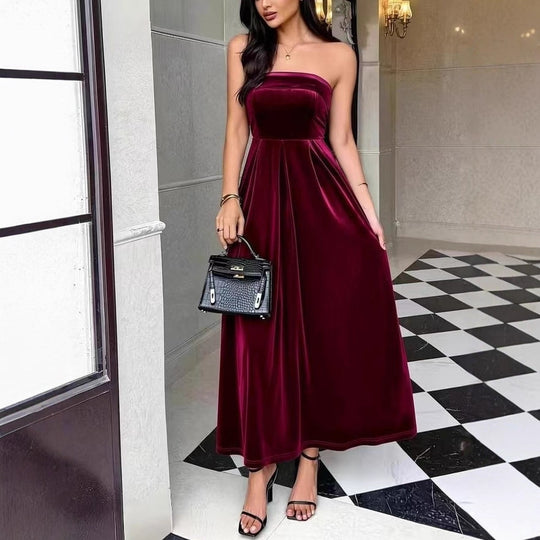 Damen Maxikleid mit schulterfreiem Schnitt und fließendem Satinmaterial EB