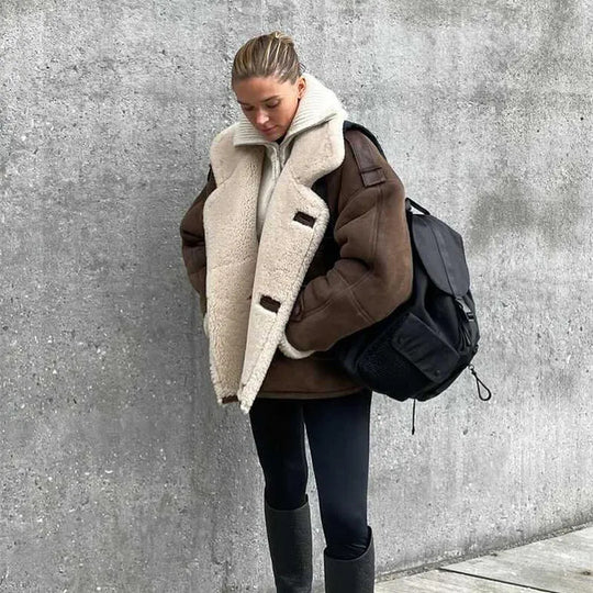 Damen Warme Lammfelljacke mit bequemem Schnitt EB