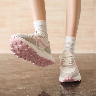 Damen sportliche Plateau-Sneaker mit stylischem Design und komfortabler Dämpfung EB