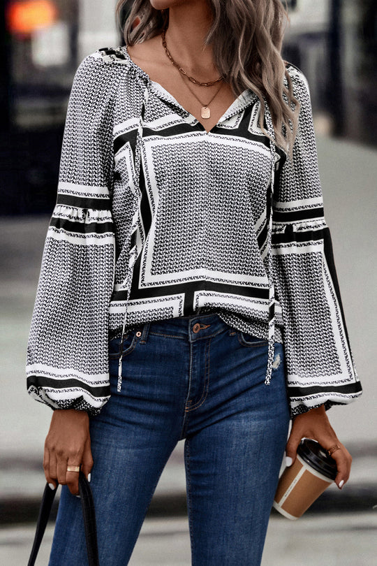 Damen Bluse mit eleganten Rüschendetails und modernem Muster EB