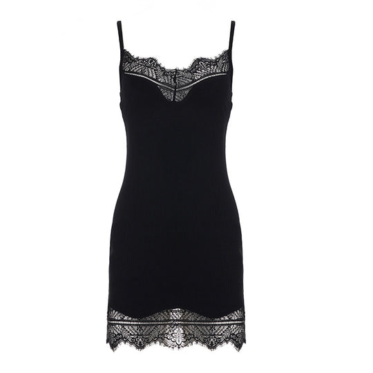 Damen Spitzen-Nachtkleid im figurbetonten Schnitt EB