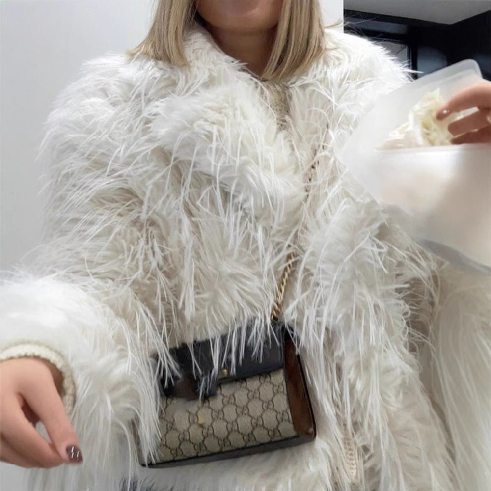 Damen Kunstfelljacke im extravagant gefransten Design EB