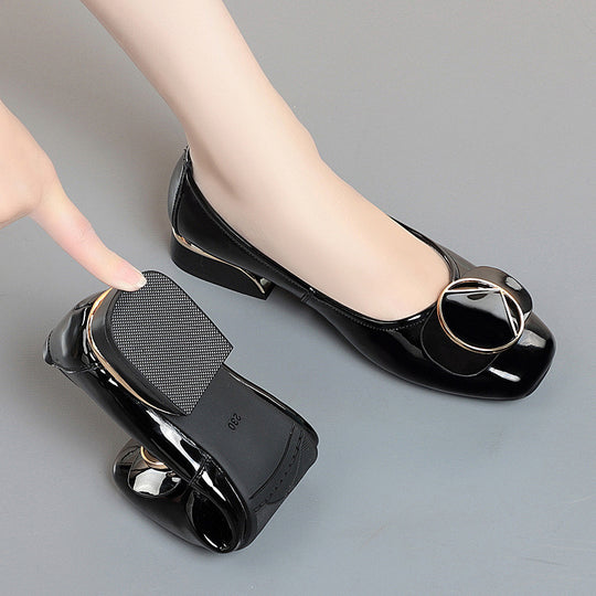 Damen Elegante Ballerinas mit modischem Schleifenakzent und komfortablem Blockabsatz EB