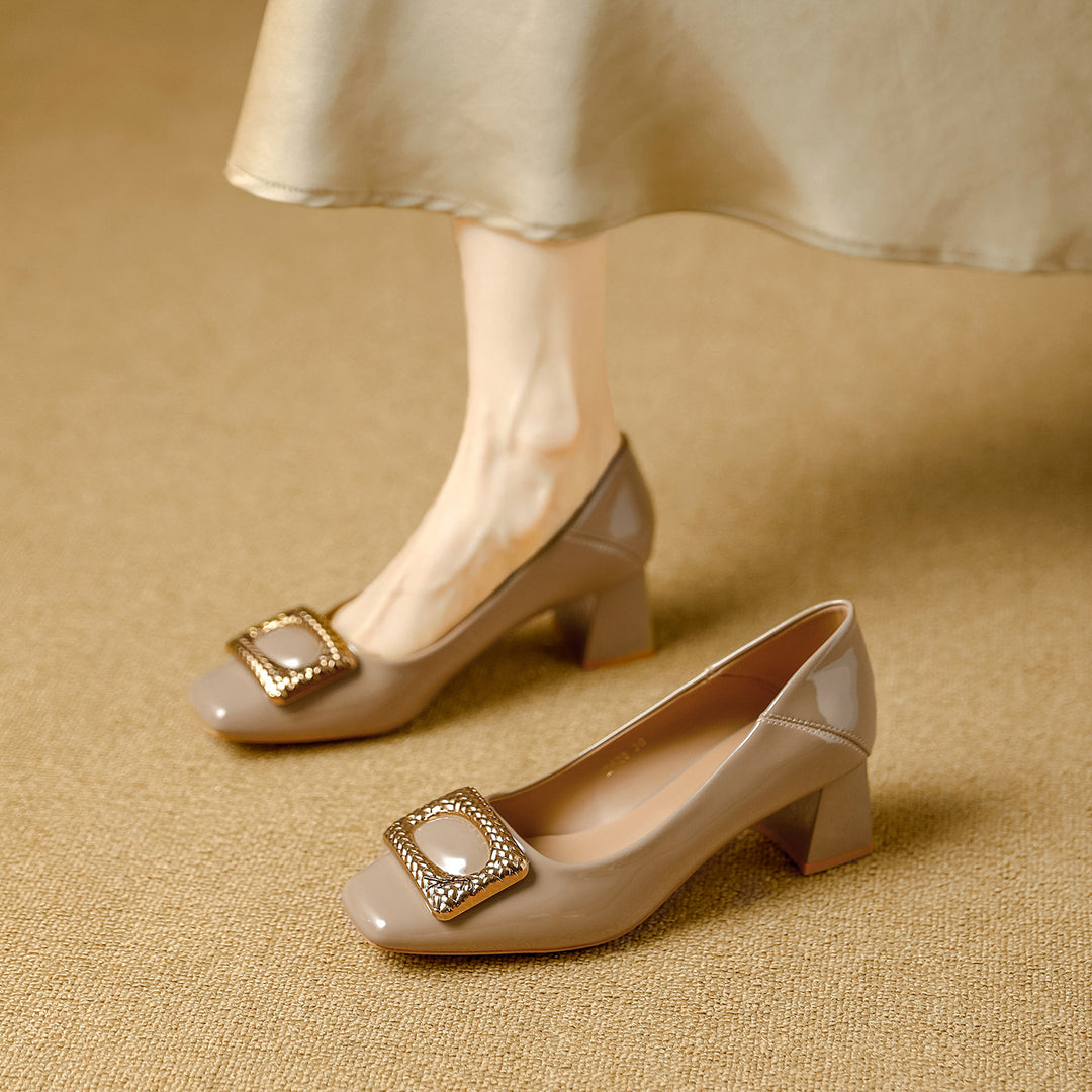 Damen elegante Lackpumps mit dekorativer Schnalle EB