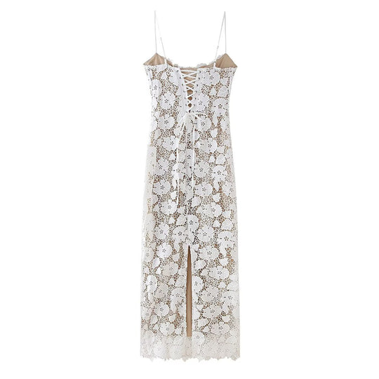 Damen Spitzenkleid mit zarten Spaghettiträgern und floralem Design EB