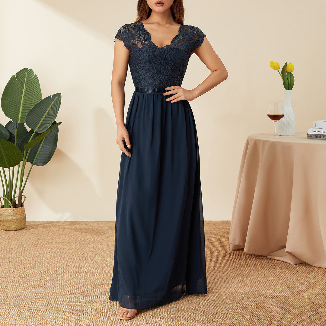 Damen Elegantes Spitzenkleid mit V-Ausschnitt EB