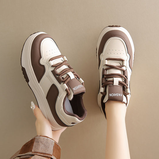 Damen Komfortable Sneakers mit erhöhter Sohle und sportlichem Design EB