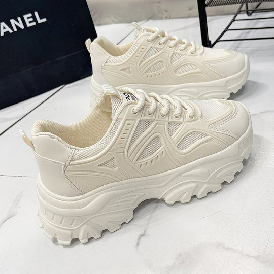 Damen Sportliche Sneakers mit rutschfester Profilsohle und atmungsaktivem Obermaterial EB